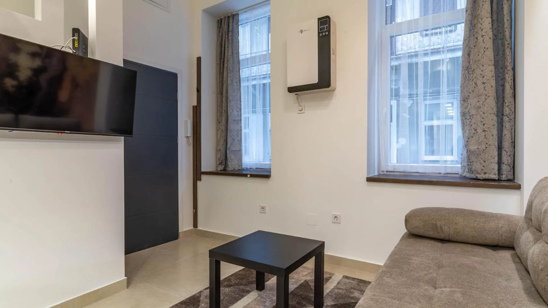 Budapest Best Base Apartment