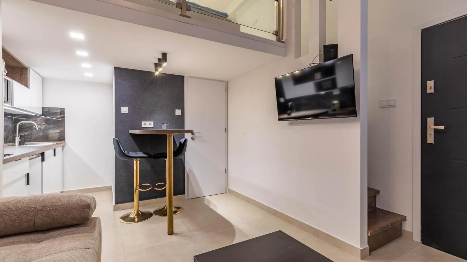 Budapest Best Base Apartment