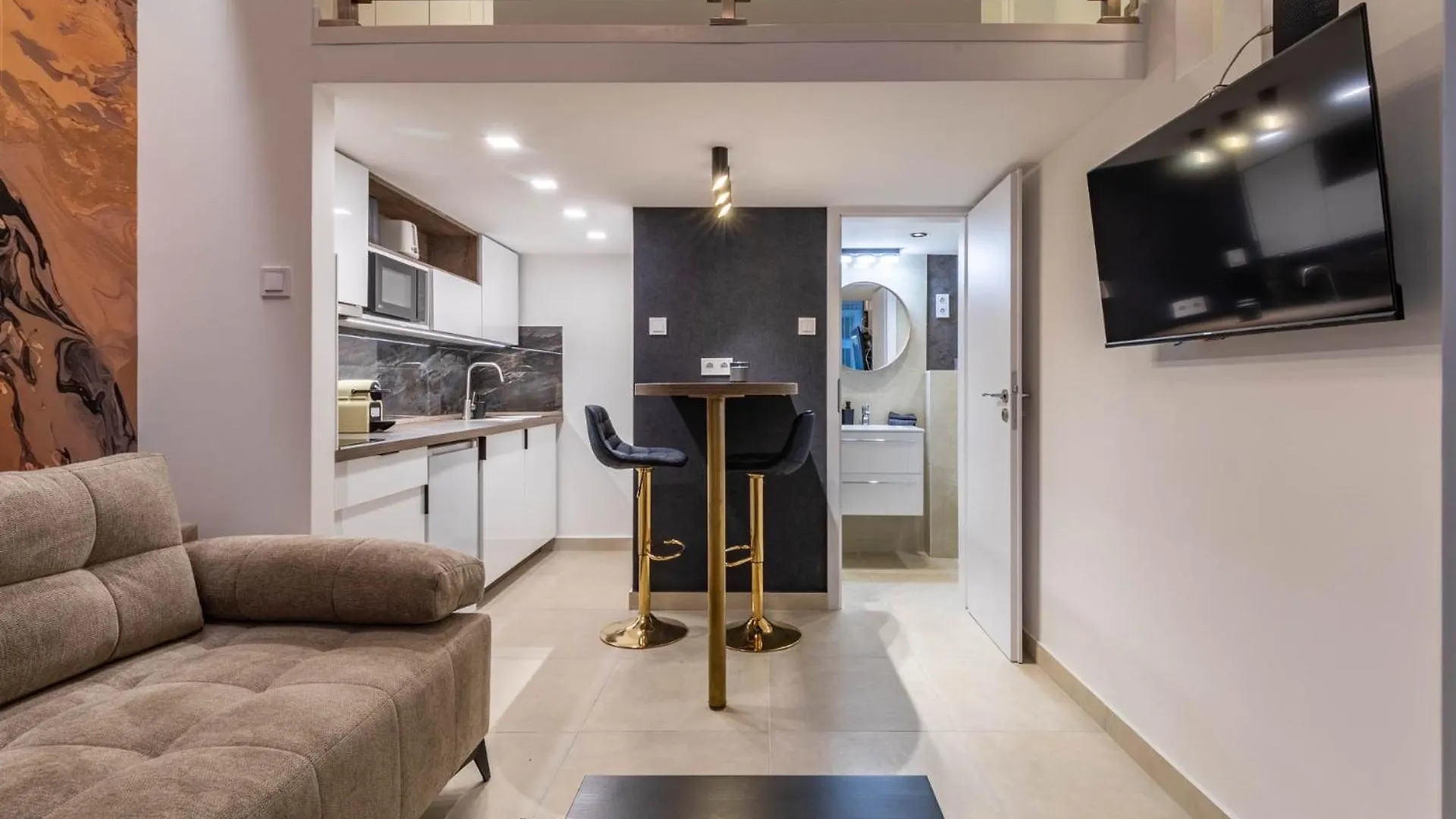 Budapest Best Base Apartment