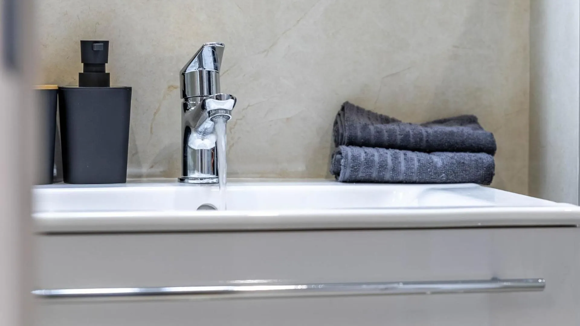 Budapest Best Base Apartment